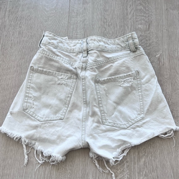 Garage ripped mom shorts - Picture 2 of 3